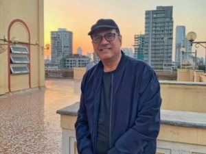 boman irani tries hand at playback renders judy garlands over the rainbow