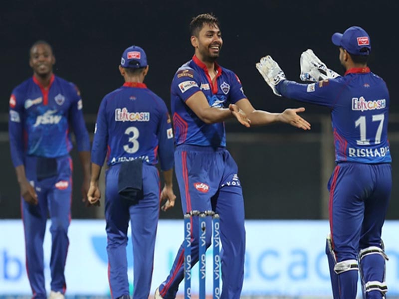 DC defeats MI by 6 wickets