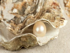 how pearls formed