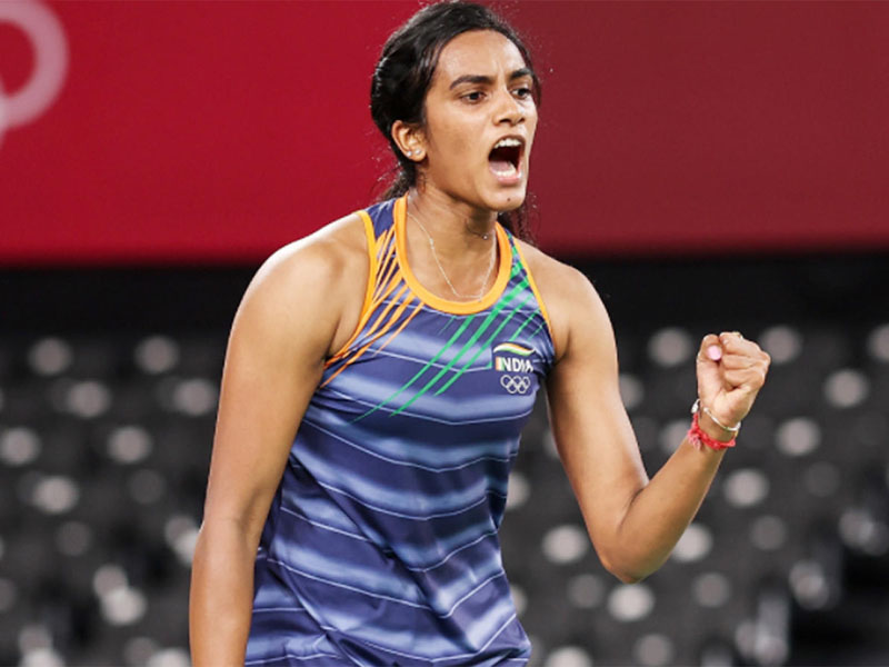 indian shuttler pv sindhu enters quarter finals