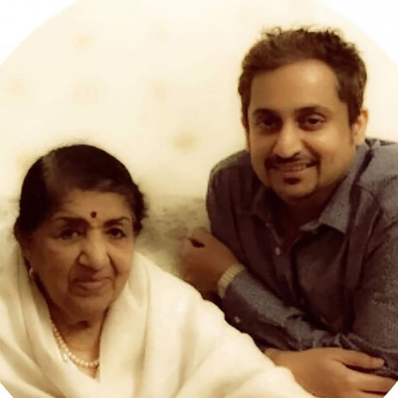 Lata di overwhelmed by Baiju Mangeshkar and Jatin Sharmas magical 93rd Birthday gift