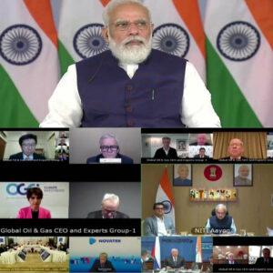 pm modi interacts with ceos and experts of global oil and gas companies