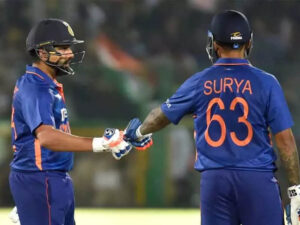 india beat new zealand by five wickets to go 1 0 up in three match t20i series