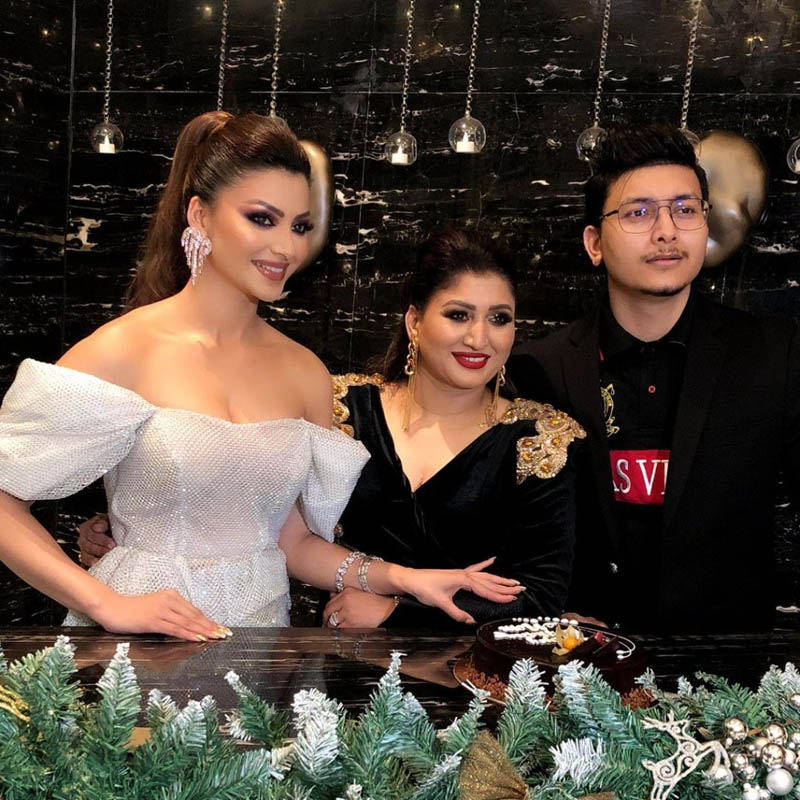 Urvashi Rautela Hosts Meera Rautelas Birthday