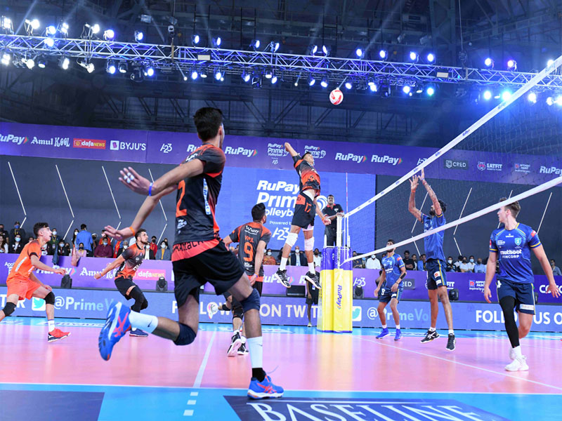 Hyderabad Black Hawks and Kochi Blue Spikers in action during the first match of the RuPay Prime Volleyball League