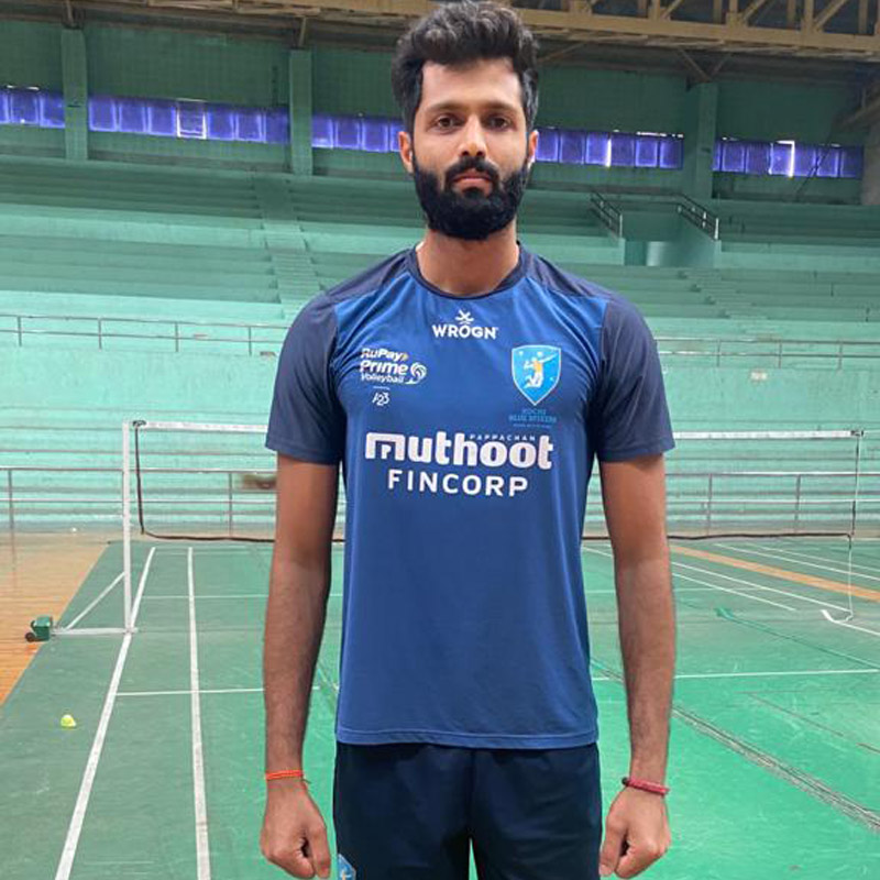 Kochi Blue Spikers Captain Karthik