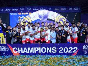 The Kolkata Thunderbolts celebrate after winning the RuPay Prime Volleyball League