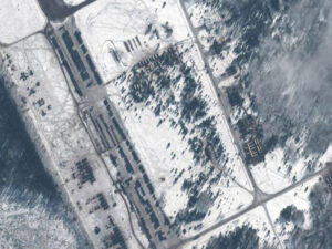 satellite images show new russian military deployments near ukraine