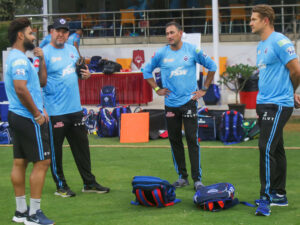 Delhi Capitals Assistant Coaches Ajit Agarkar and Shane Watson speak with Captain Rishabh Pant and Bowling Coach James Hopes