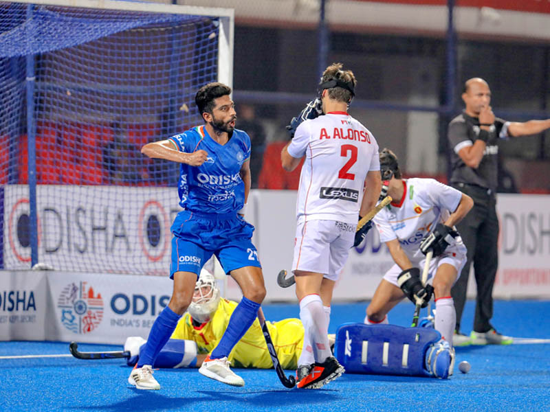 Shamsher celebrate goal against Spain