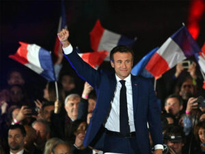 emmanuel macron defeats marine le pen in french election