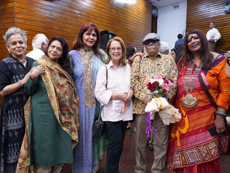 Artists and celebs throng NGMA retrospective tribute to Rini Dhumal