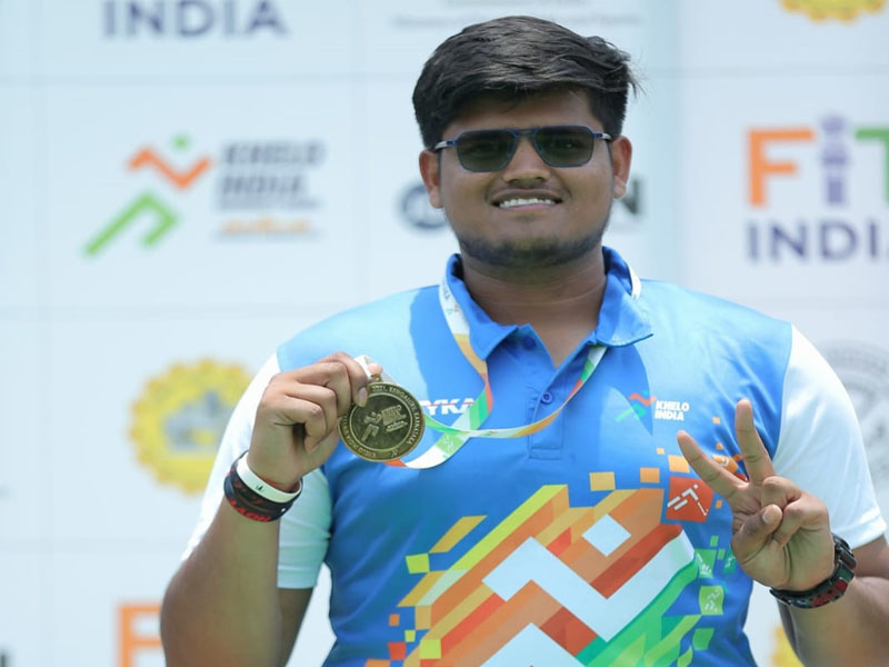 Sachin Gupta with his gold medal in the recurve archery individual boys category