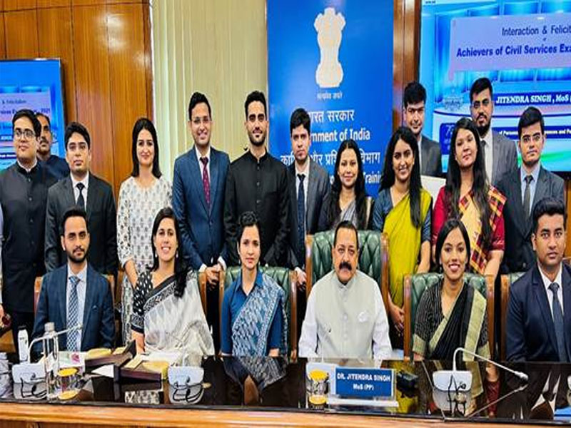 dr jitendra singh interacts felicitates first 20 all india toppers of ias civil services exam 2021