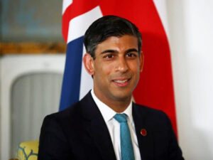 rishi sunak tops second round of voting to succeed boris johnson as uk pm