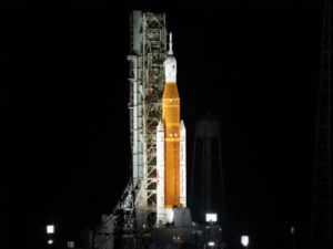 nasa calls off monday launch of giant moon rocket