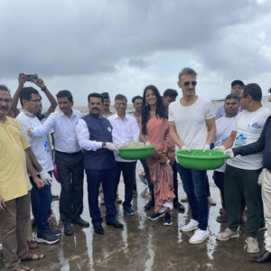 Rahul Dev and Mugdha Godse Carry forward Swachchata Abiyaan as Ambassadors