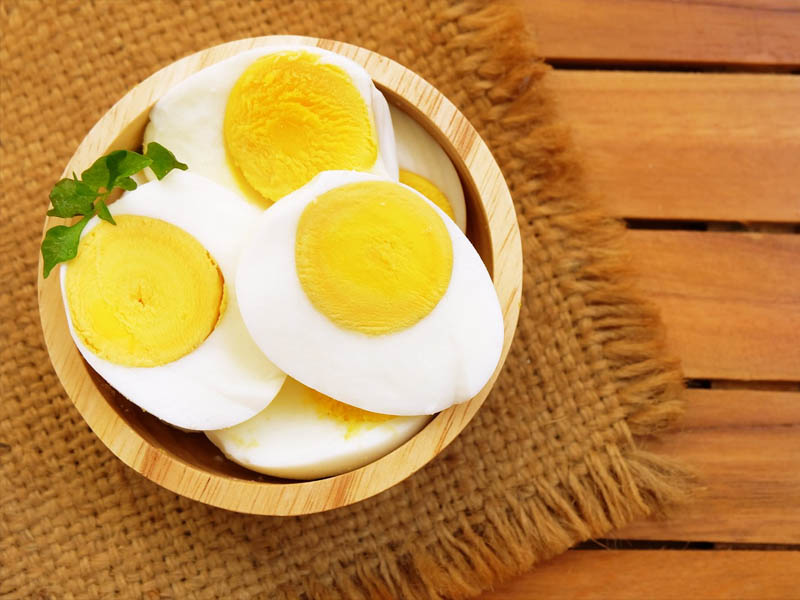 benefits of eating boil eggs