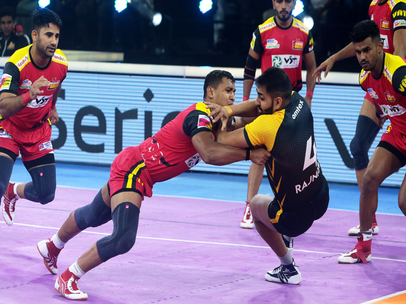 Bengaluru Bulls in action against Telugu Titans