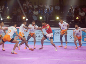 Gujarat Giants vs Puneri Paltan