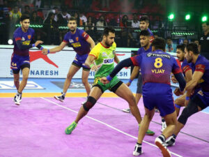 Patna Pirates Shock Table Toppers Dabang Delhi