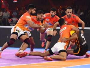 Puneri Paltan in action against Telugu Titans