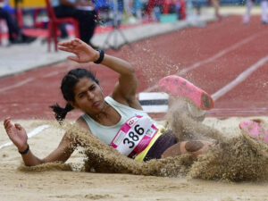 shaili leaps to her first natl open long jump gold