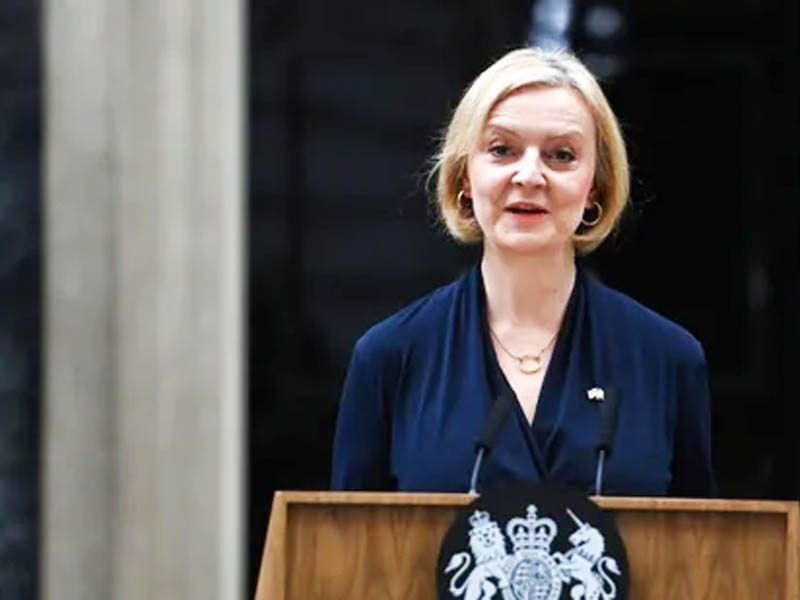 uk pm liz truss resigns following disastrous economic plan