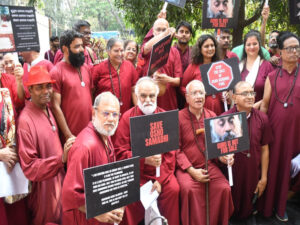 Peaceful protest held against the current management of Osho Ashram