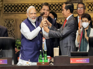 indonesian president joko widodo symbolically hands over g20 presidency to pm narendra modi