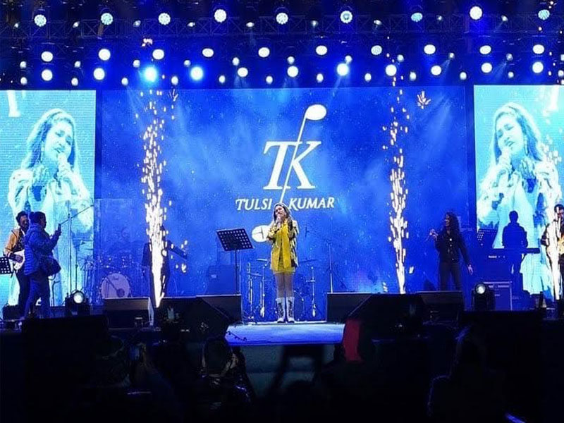 Tulsi Kumar wows crowds in Assam and Jharkhand with her electrifying performances