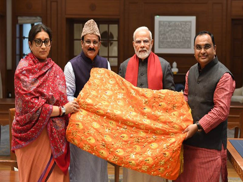 PM Modi hands over Chadar to be offered on Urs of Khwaja Moinuddin Chishti at Ajmer Sharif Dargah