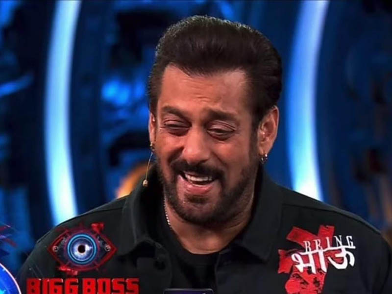 Salman Khan Hosts Big Boss Weekend ka War Wearing Being Bahu