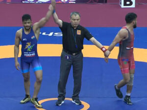 greco roman wrestler ashu bags bronze february 2023