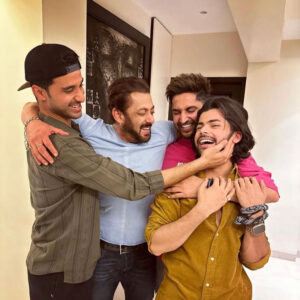 Salman Khan is all smiles in these new candid pictures shared by Raghav Juyal