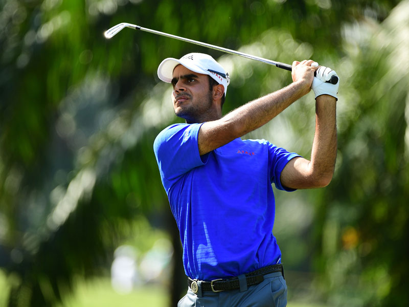 Sharma makes cut comfortably, lies 19th in Italian Open, Pavon leads field