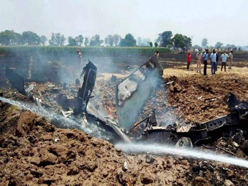 indian air forces mig 21 aircraft crashes in rajasthans hanumangarh