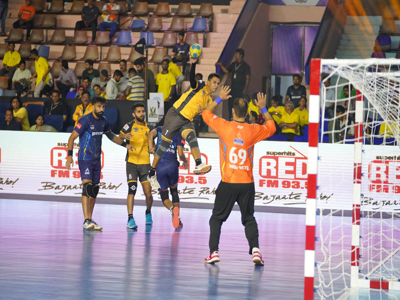 Premier Handball League 1