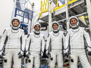 4 astronauts set to reach ISS via SpaceX rocket