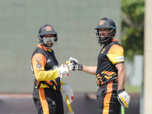 Tillakaratne Dilshan and Misbah ul Haq of New York Warriors in action