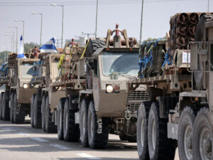 israel troops advance Gaza