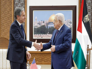 Blinken meets President Abbas