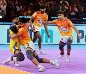 Puneri Paltan in action