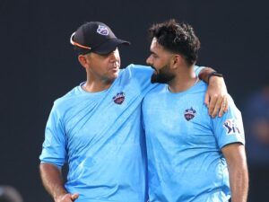 DC Head Coach Ricky Ponting with Rishabh Pant