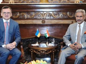 Ukrainian Foreign Minister Dmytro Kuleba with S Jaishankar