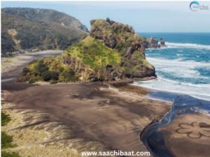 Piha Beach Auckland New Zealand