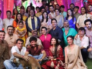 Ganpati Bappa arrives on the sets of Rajan Shahi and Deepa ShahiтАЩs Anupamaa as the cast celebrates with devotion* 5 Entertainment News 25