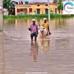 बेमौसम बारिश और बाढ़ का तांडव: उत्तर से दक्षिण तक मचा हाहाकार, उत्तर प्रदेश में 45 लोगों की मौत और सैकड़ों गांव डूबे