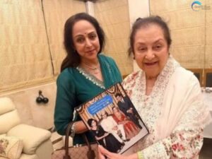 Saira Banu Recalls Ramanand Sagar Ji’s Mahurat Shot with Hema Malini, Dharmendra and Shashi Kapoor; Shares Heartfelt Birthday Note for Dream Girl 5 Entertainment News 28 1